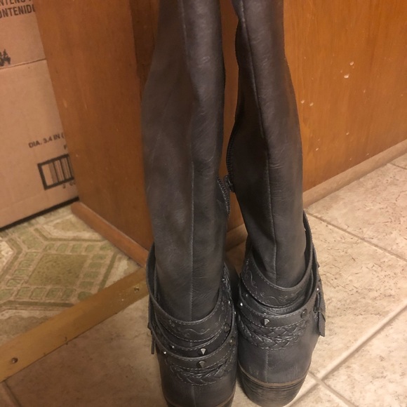 Maurice’s grey tall riding boots, 7 - Picture 6 of 6